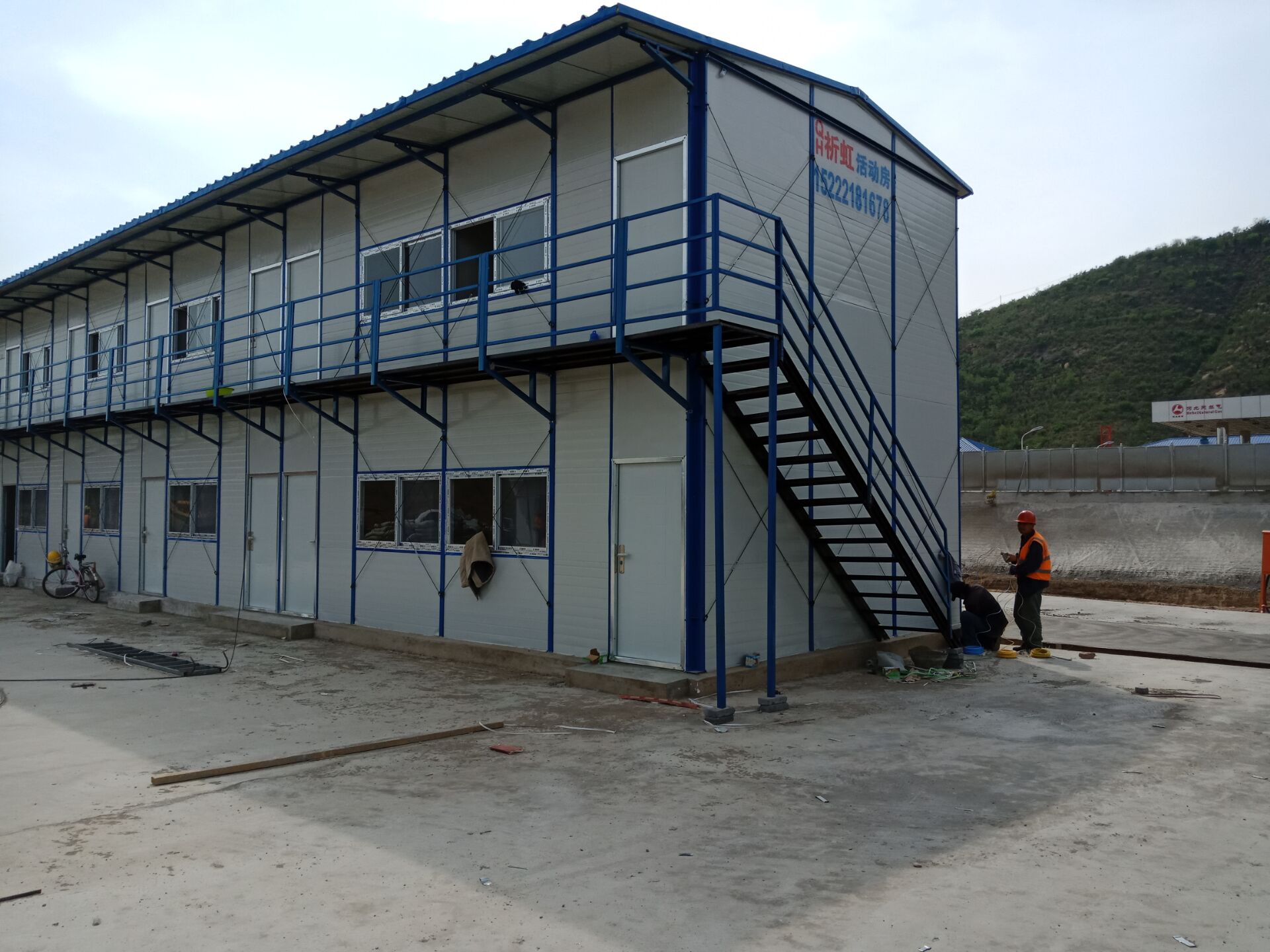 北京折疊活動(dòng)房 延慶鋼結(jié)構(gòu)彩鋼房的優(yōu)勢與應(yīng)用